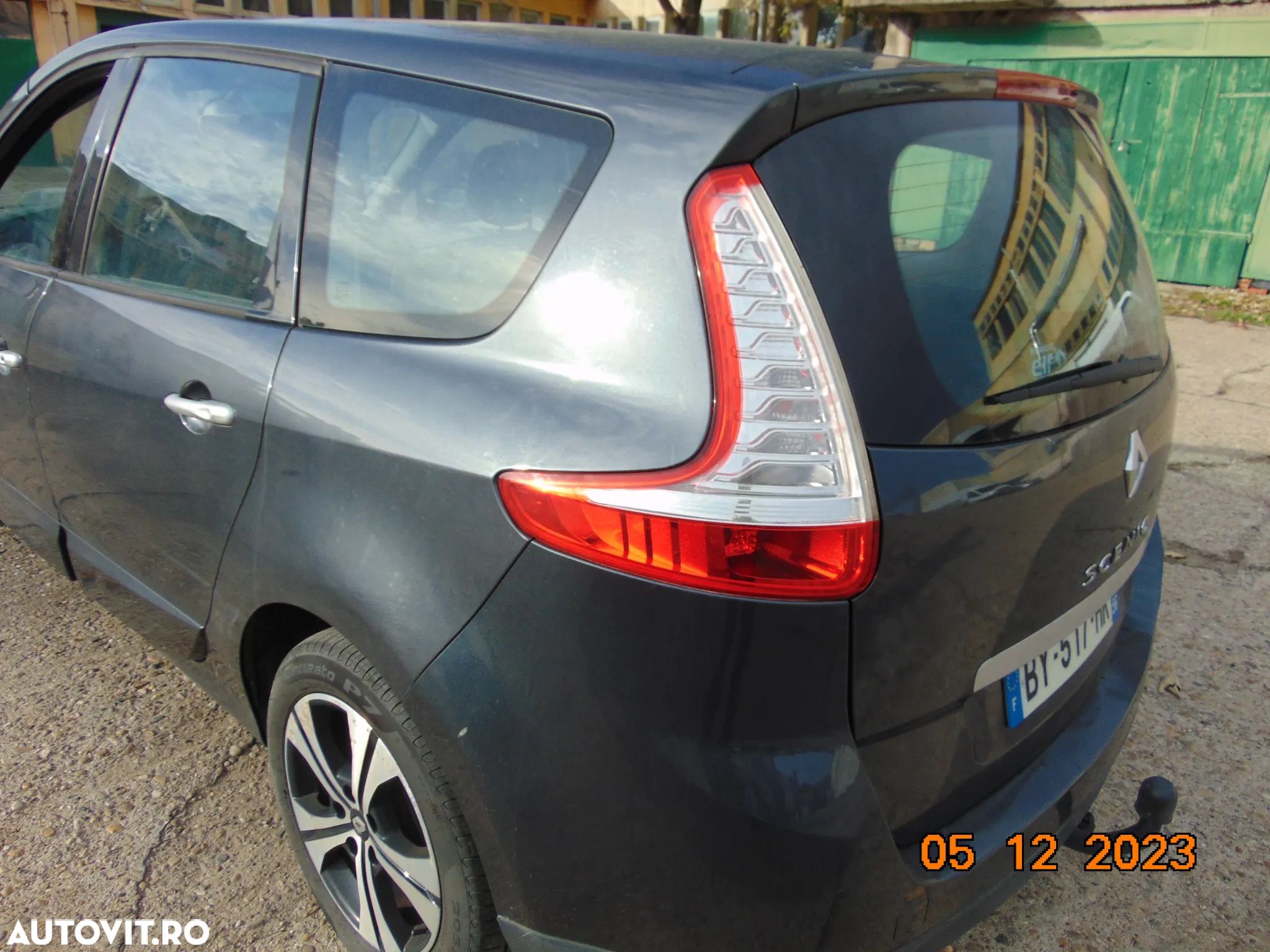 Stop renault Scenic 3 an 2009-2013 stopuriu spate stanga dreapta dezmembrez scenic 3 motor 1.6dci m - 1
