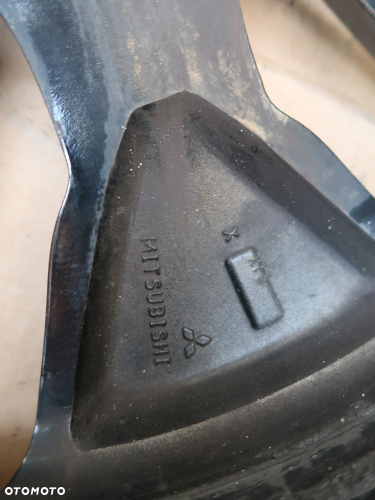 10 Felga Aluminiowa Mitsubishi A8S M11 RZ-1 18" - 4