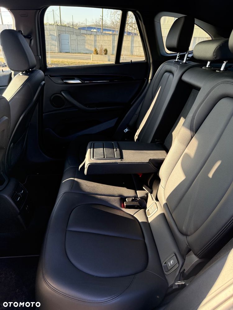 BMW X1 - 14
