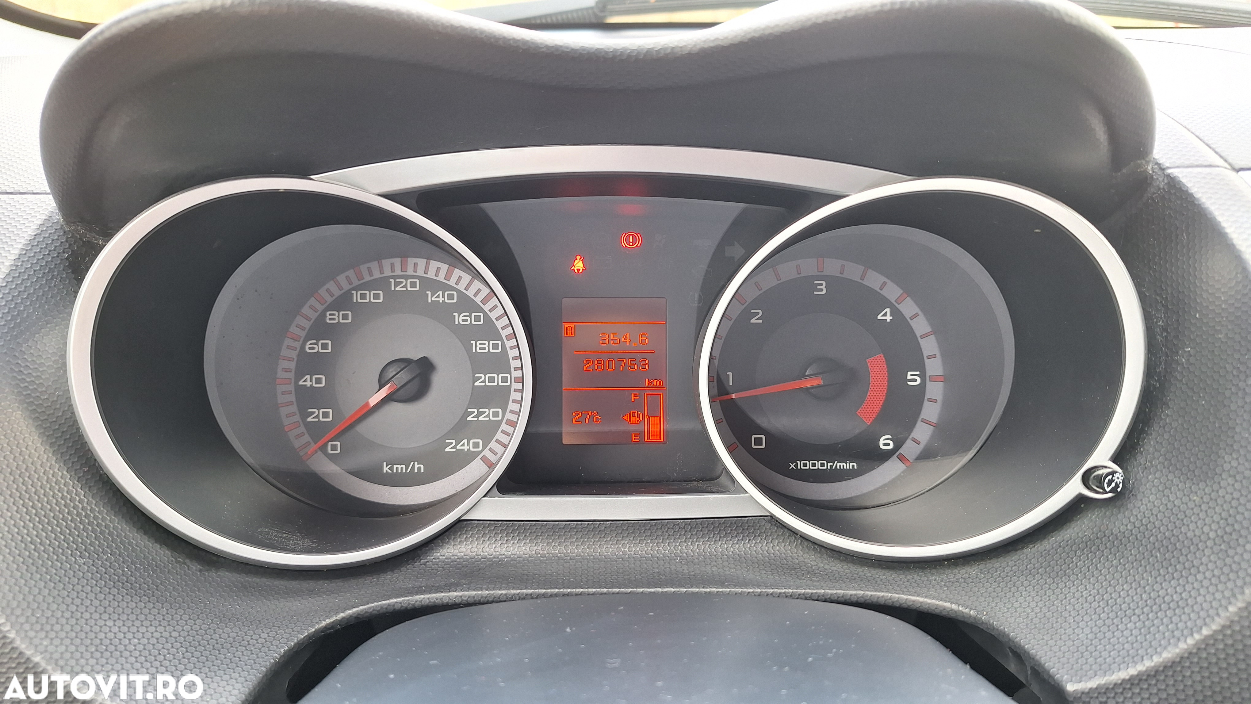 Mitsubishi Outlander 2.2 DI-D 4WD Intense - 7