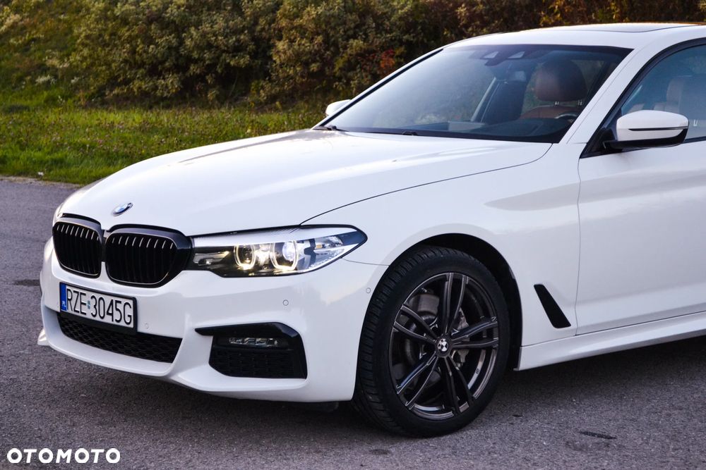 BMW Seria 5 530i xDrive M Sport sport - 1