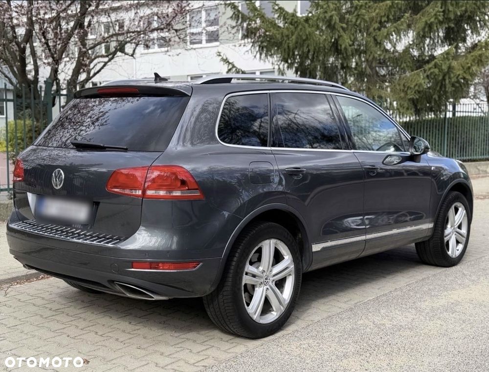 Volkswagen Touareg 3.0 V6 TDI BMT R-Style - 5