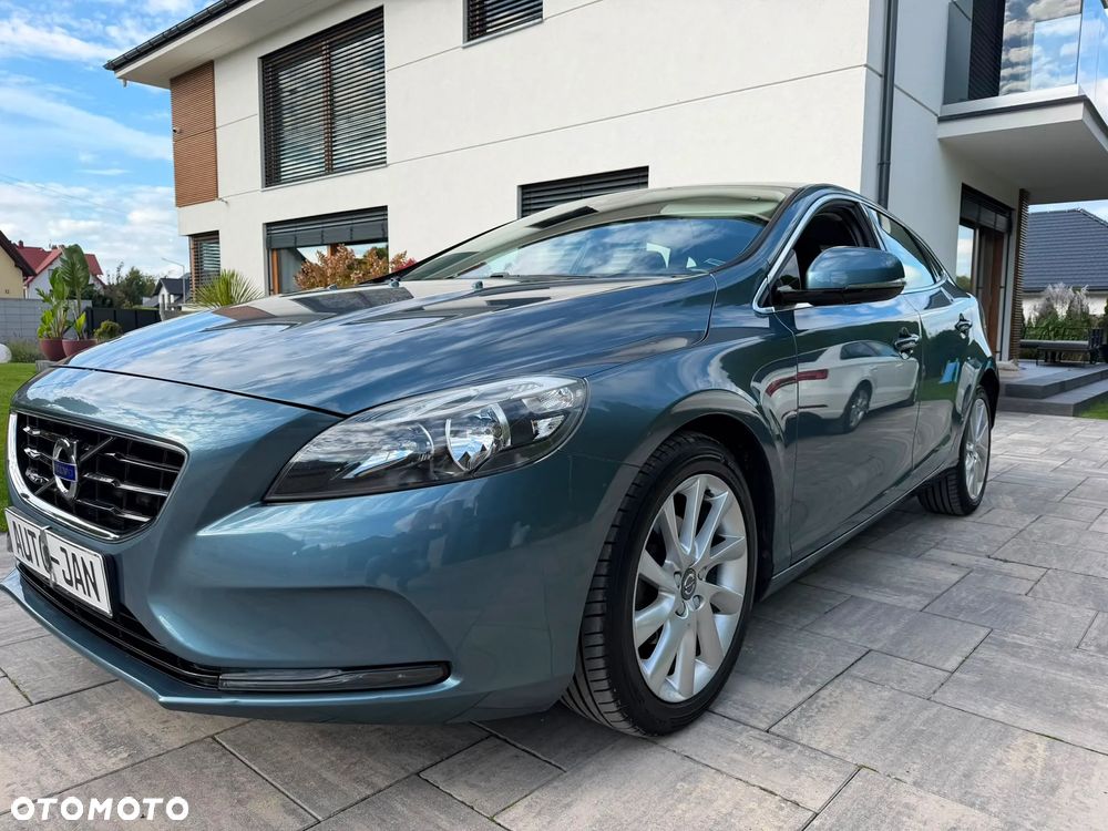 Volvo V40 D2 Summum - 36