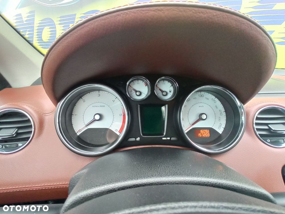 Peugeot 308 CC - 11
