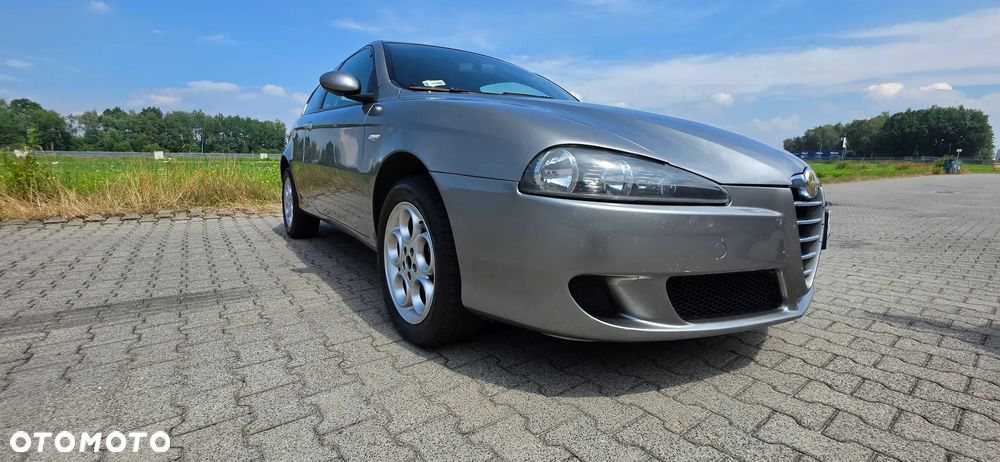 Alfa Romeo 147 1.6 Twin Spark Impression - 7