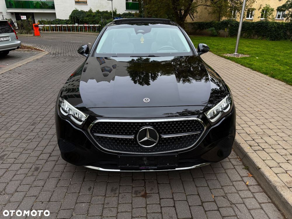 Mercedes-Benz Klasa E - 19