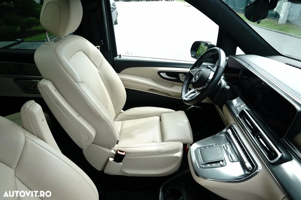 Mercedes-Benz V - 30