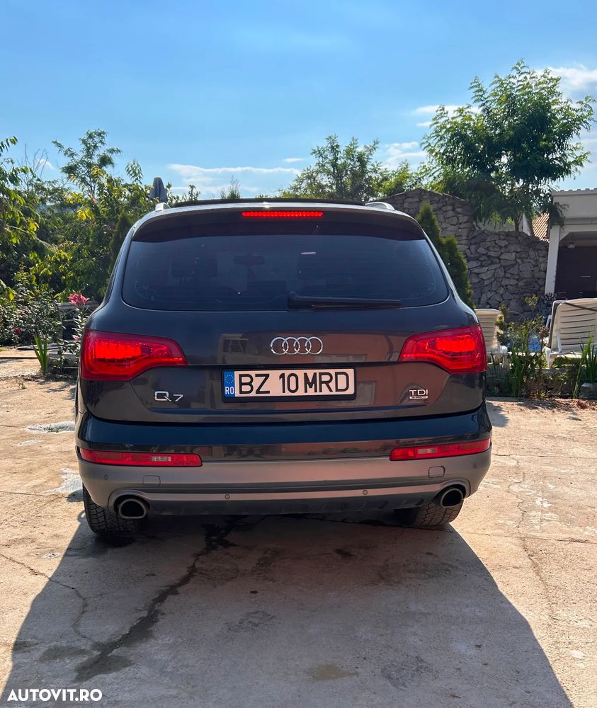 Audi Q7 3.0 TDI Quattro Tip - 2