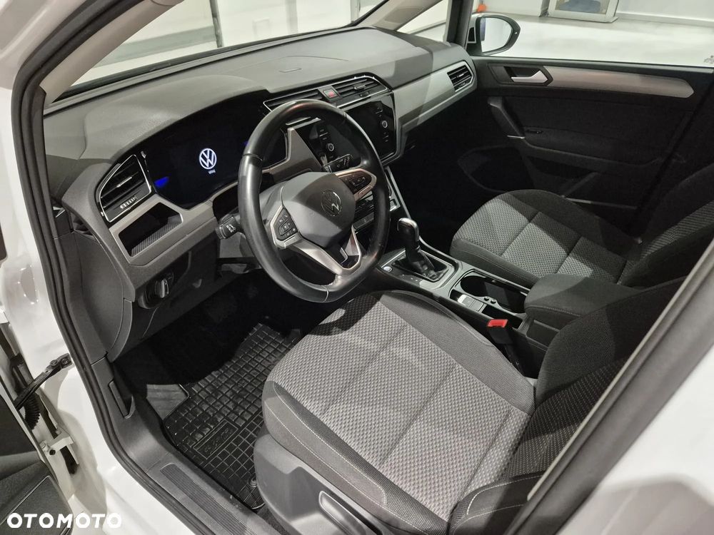 Volkswagen Touran 2.0 TDI BMT Comfortline DSG - 11