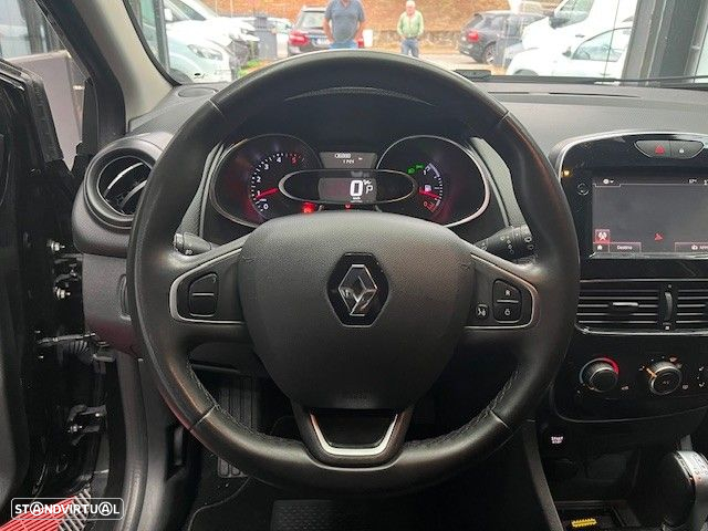 Renault Clio 1.5 dCi Limited EDC - 13