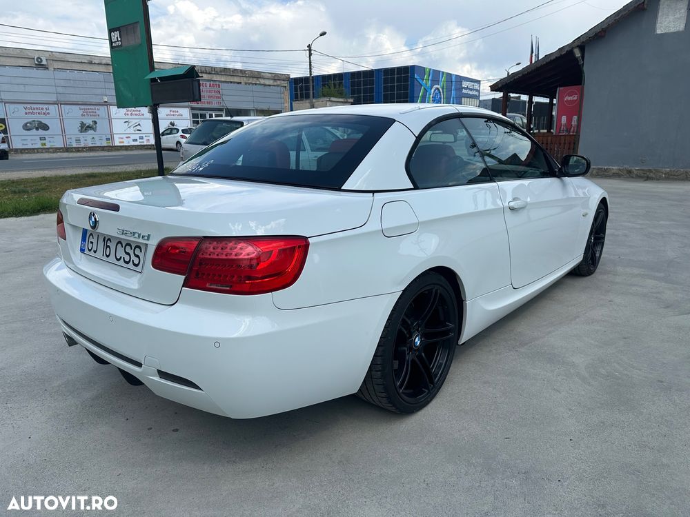 BMW Seria 3 320d DPF M Sport Edition - 6
