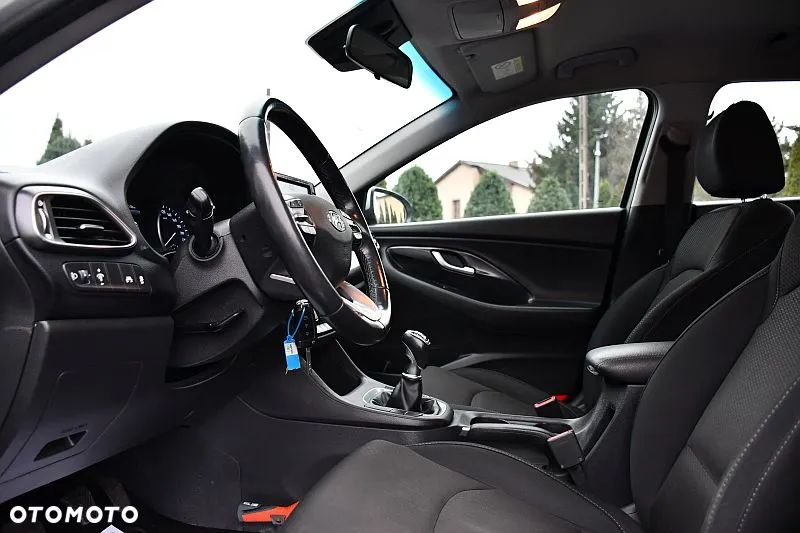 Hyundai i30 1.4 T-GDI Style - 10