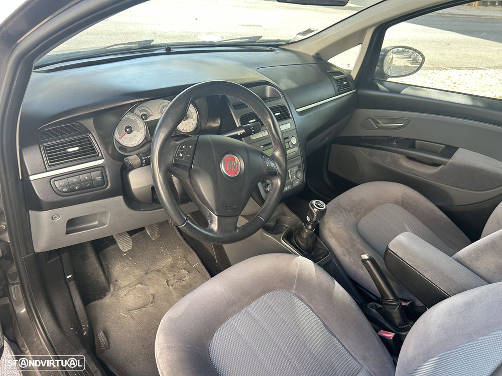 Fiat Linea 1.6 M-Jet Emotion - 14
