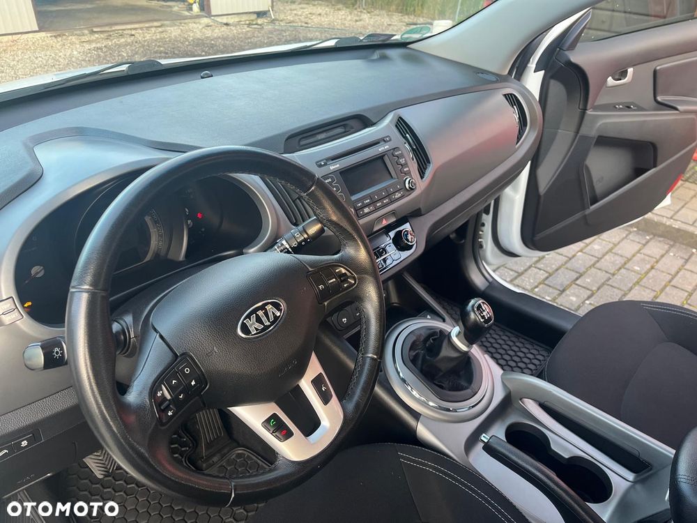 Kia Sportage 1.7 CRDI S 2WD - 13