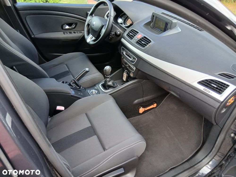 Renault Megane 1.6 16V 110 Dynamique - 19