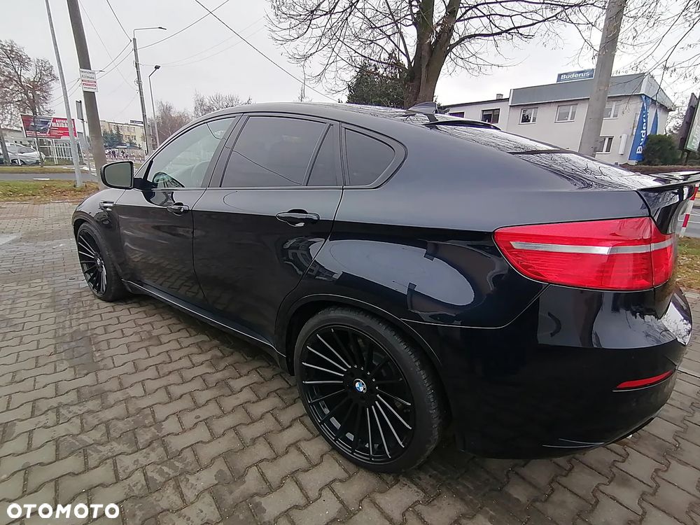 BMW X6M - 14