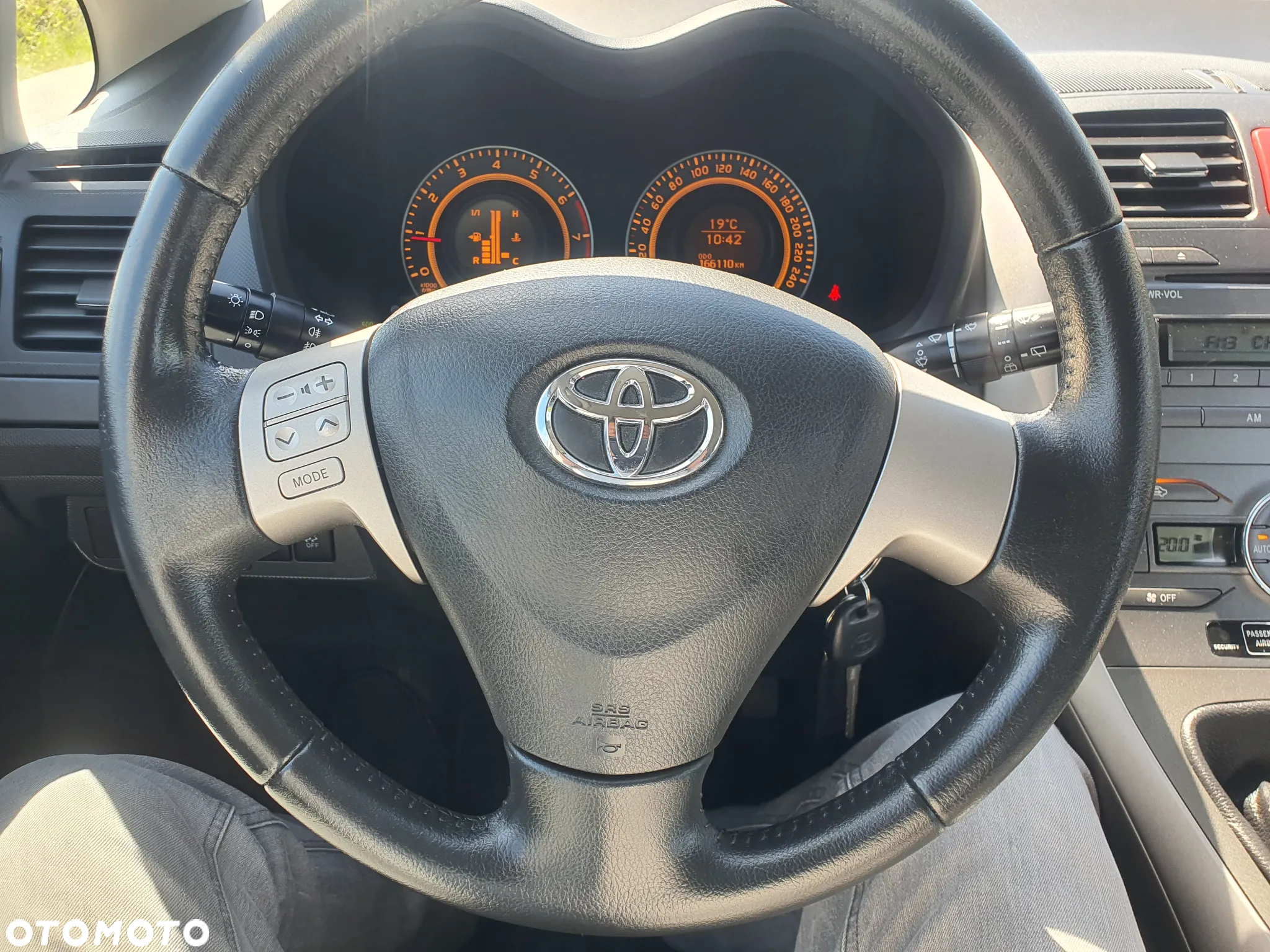 Toyota Auris 1.33 VVT-i Entry - 15