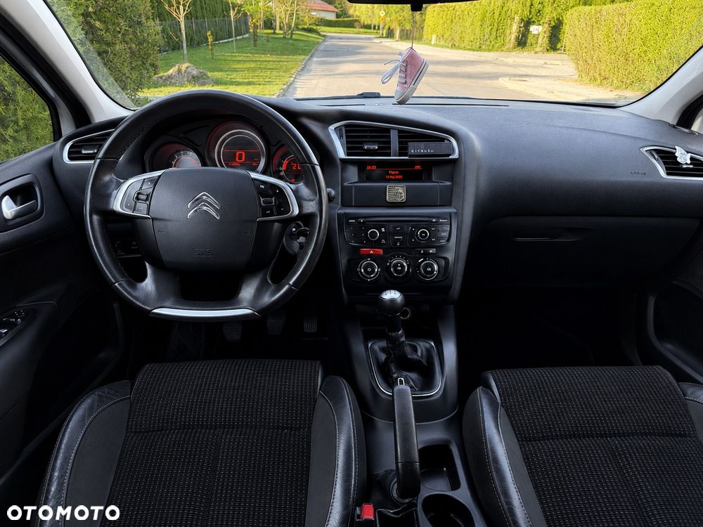 Citroën C4 HDi 90 Selection - 9