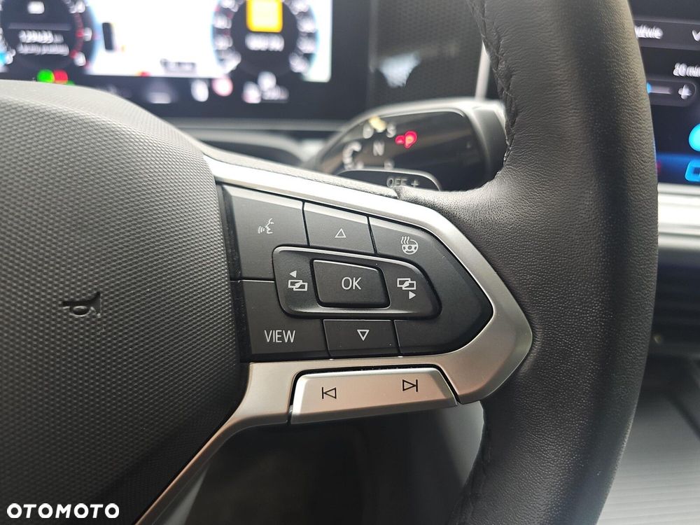 Volkswagen Passat - 15