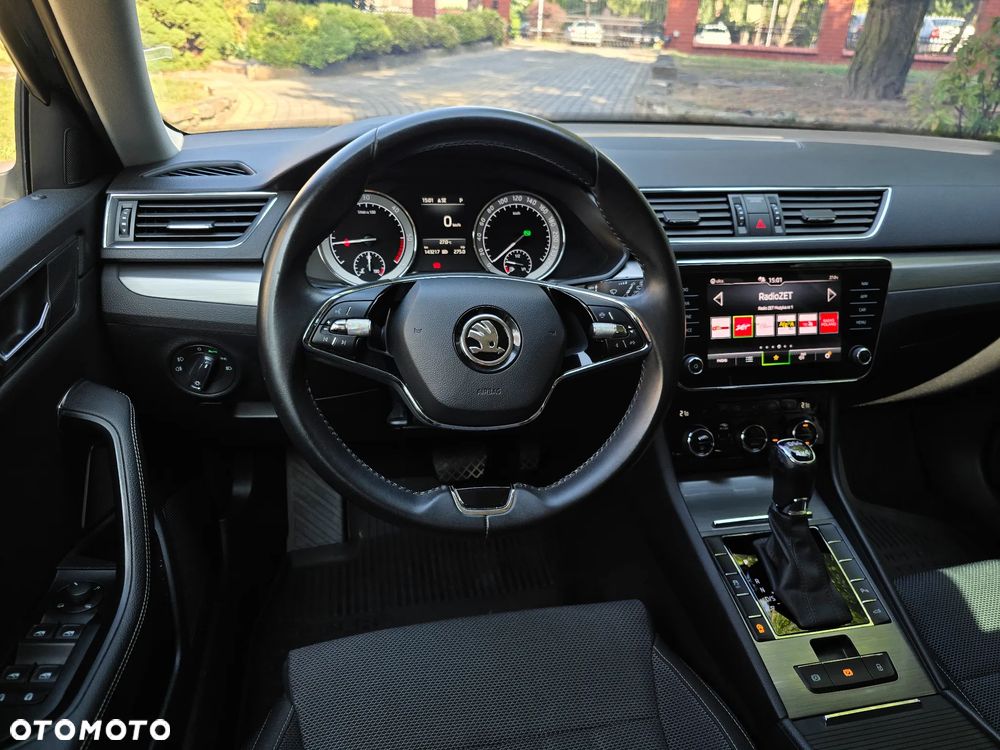 Skoda Superb 2.0 TDI SCR 4x4 Style DSG - 18