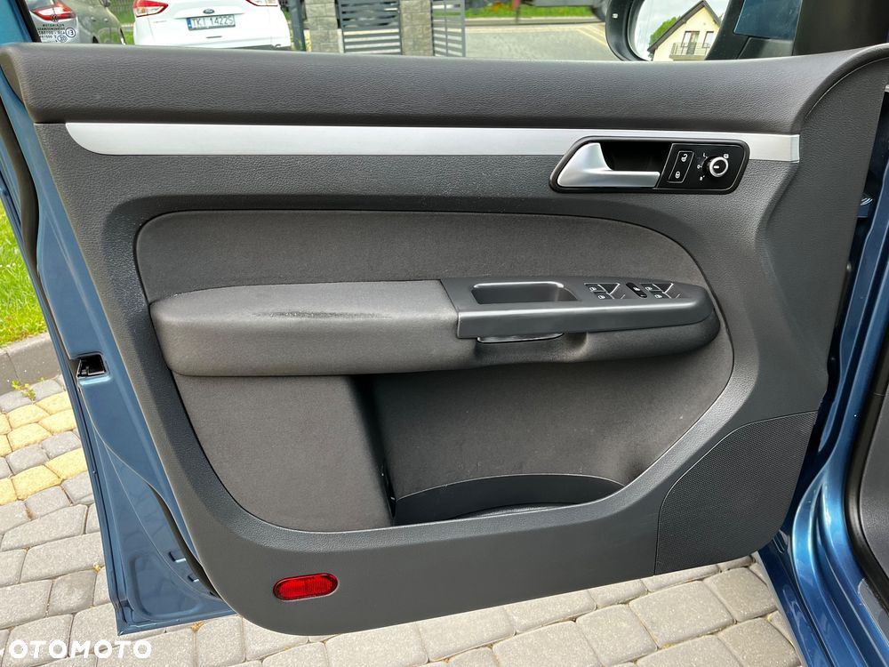 Volkswagen Touran 2.0 TDI DPF Cup - 10