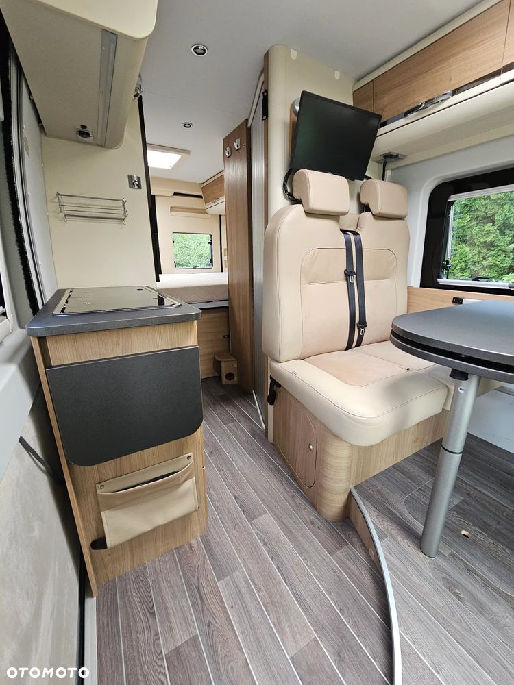Adria TWIN 600 LUX Zimowy Hak MAX doposażony - 15