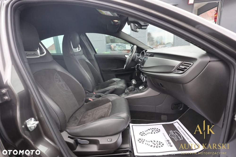 Alfa Romeo Giulietta - 25