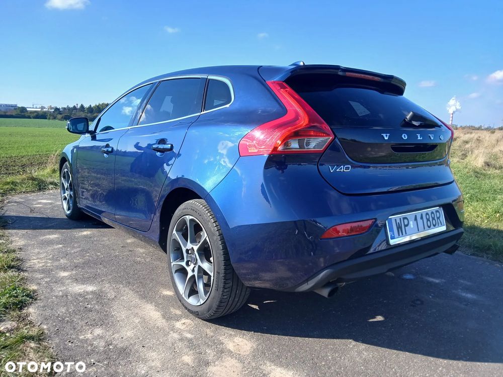 Volvo V40 T5 Drive-E Ocean Race - 4