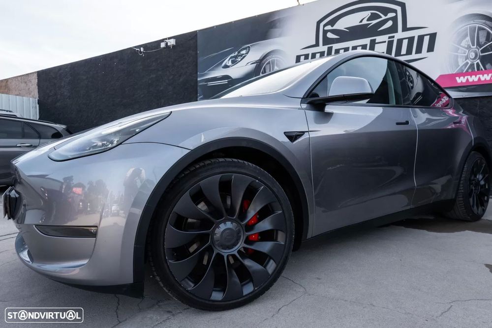 Tesla Model Y Performance Tração Integral — fotografia 7