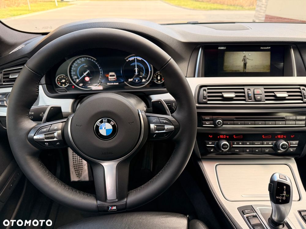 BMW Seria 5 520d Sport-Aut - 10