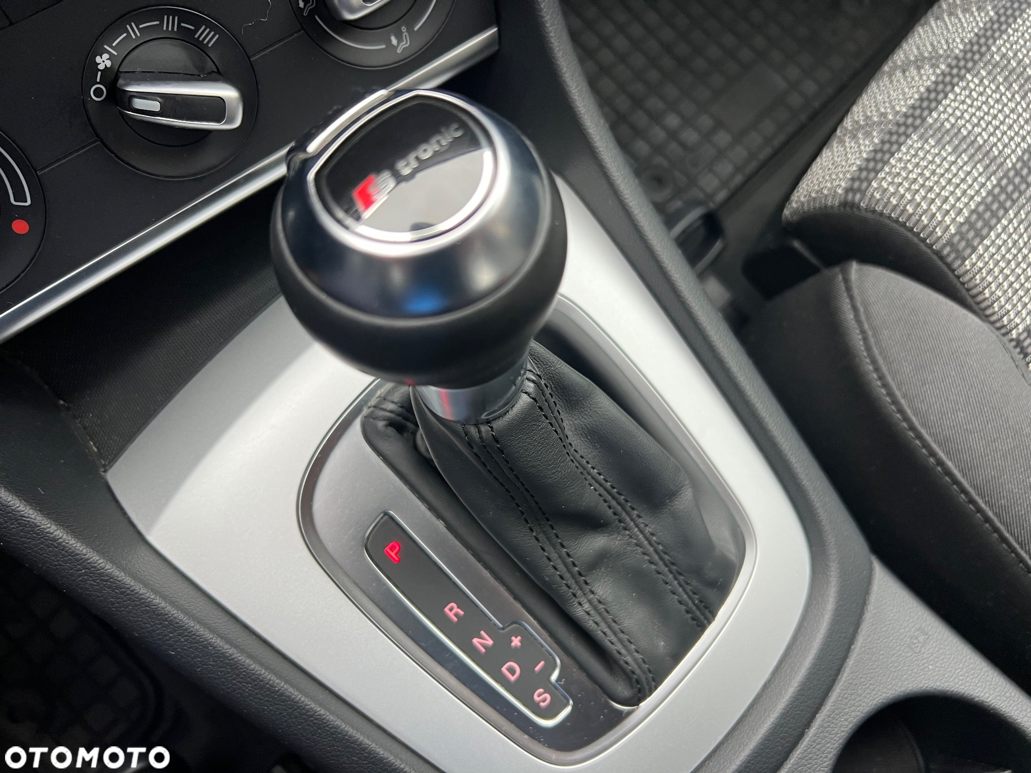 Audi Q3 2.0 TFSI Quattro Design S tronic - 25