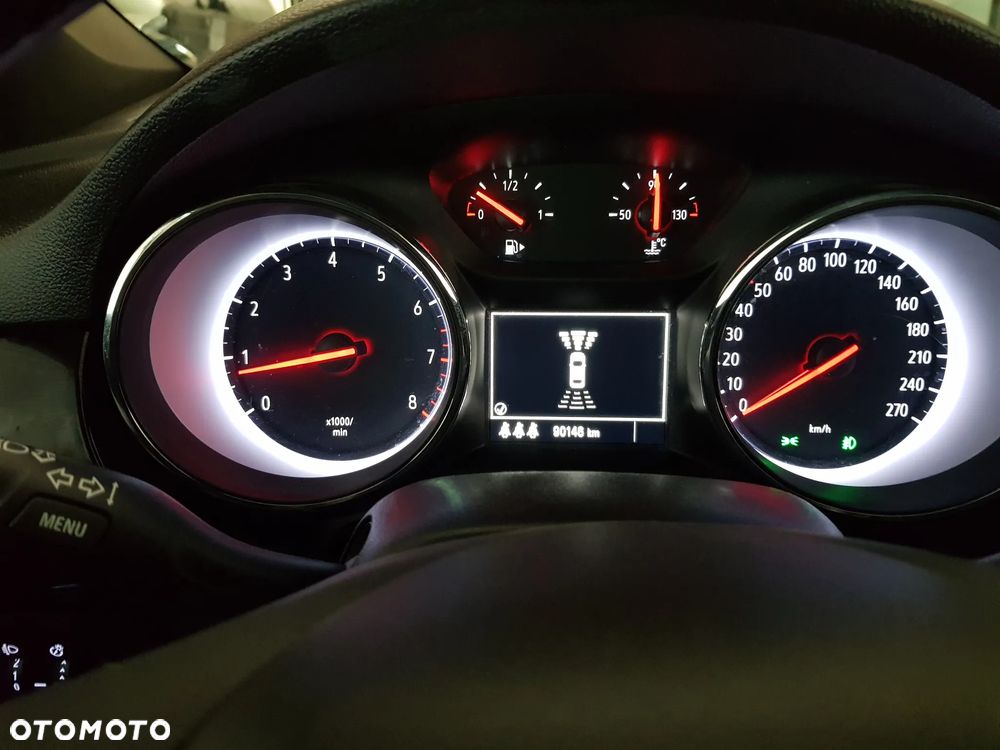 Opel Astra 1.4 Turbo Edition - 31