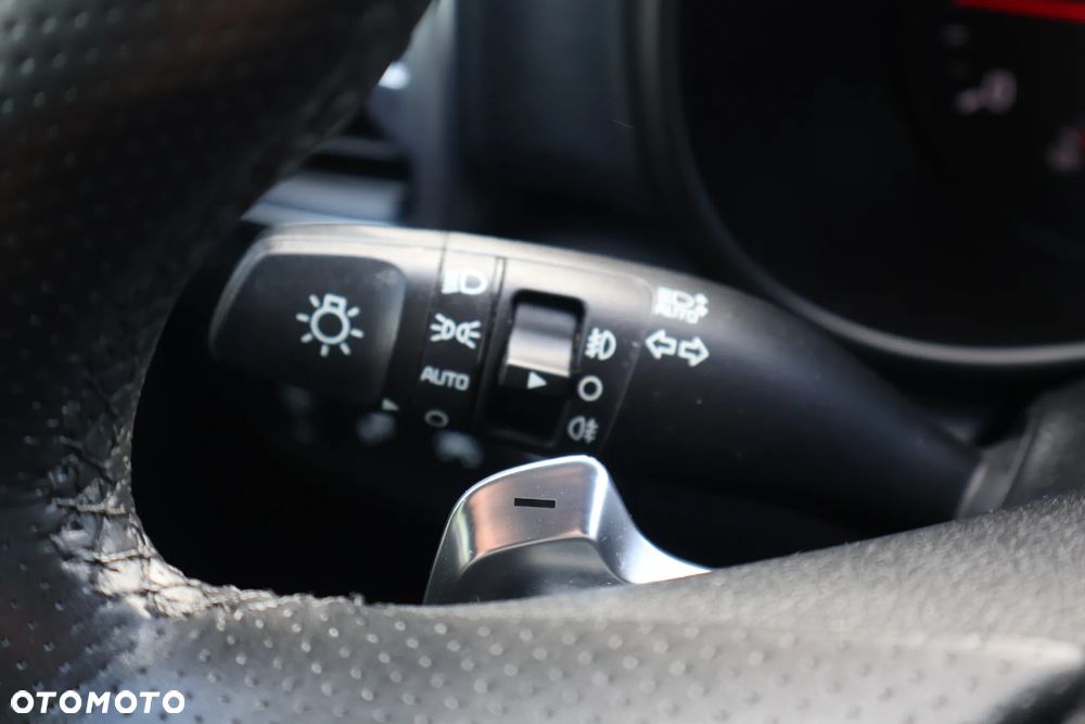 Kia Sportage 2,0 CRDI AWD GT Line - 26