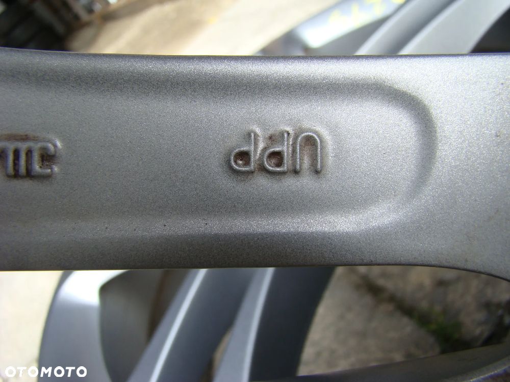a273 5x112 Audi A4 B6 B7 B8 A3 8P 8Y 8V Q2 6,5jx17 et44 - 6