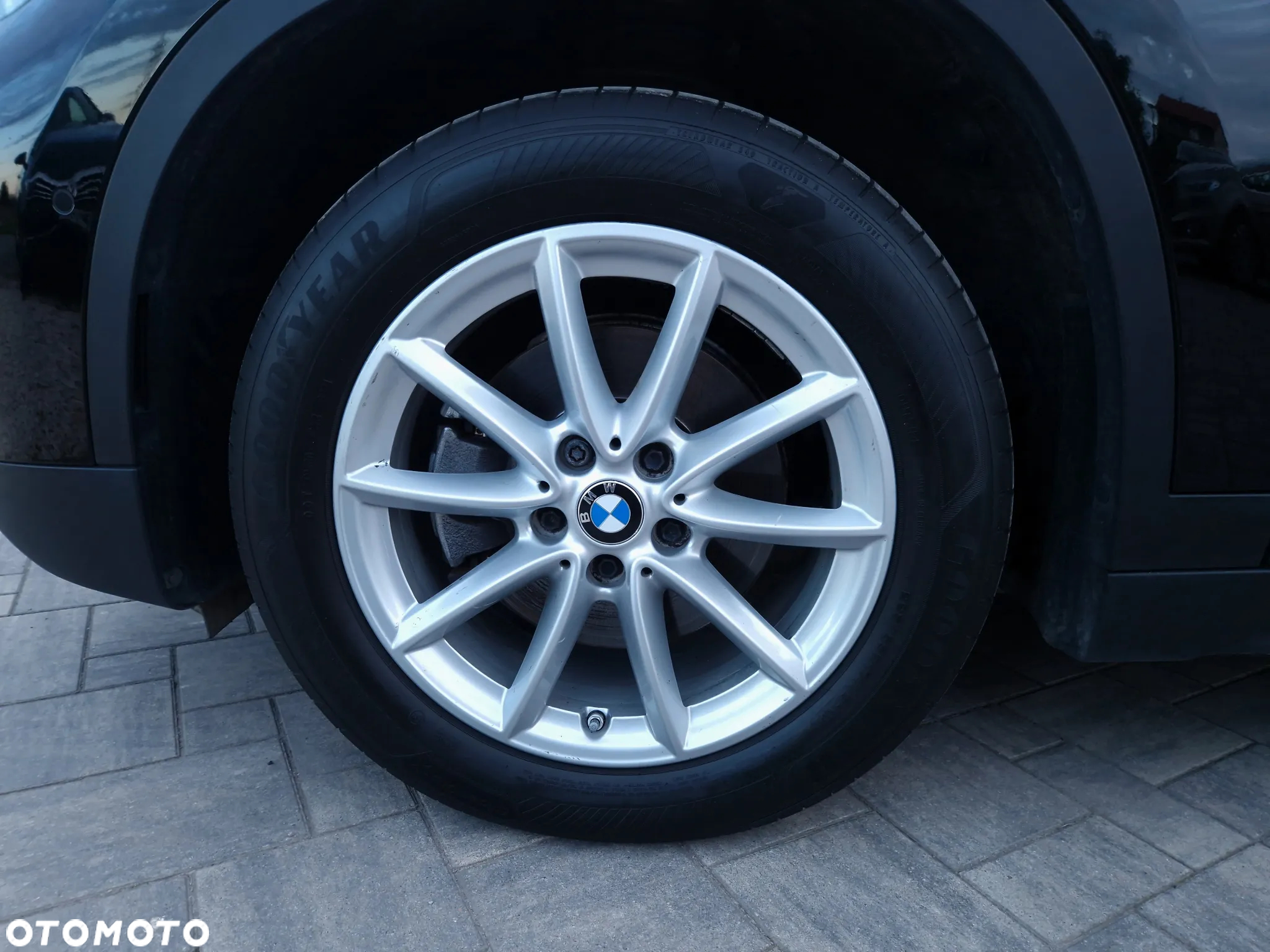 BMW X1 sDrive18i Advantage - 40