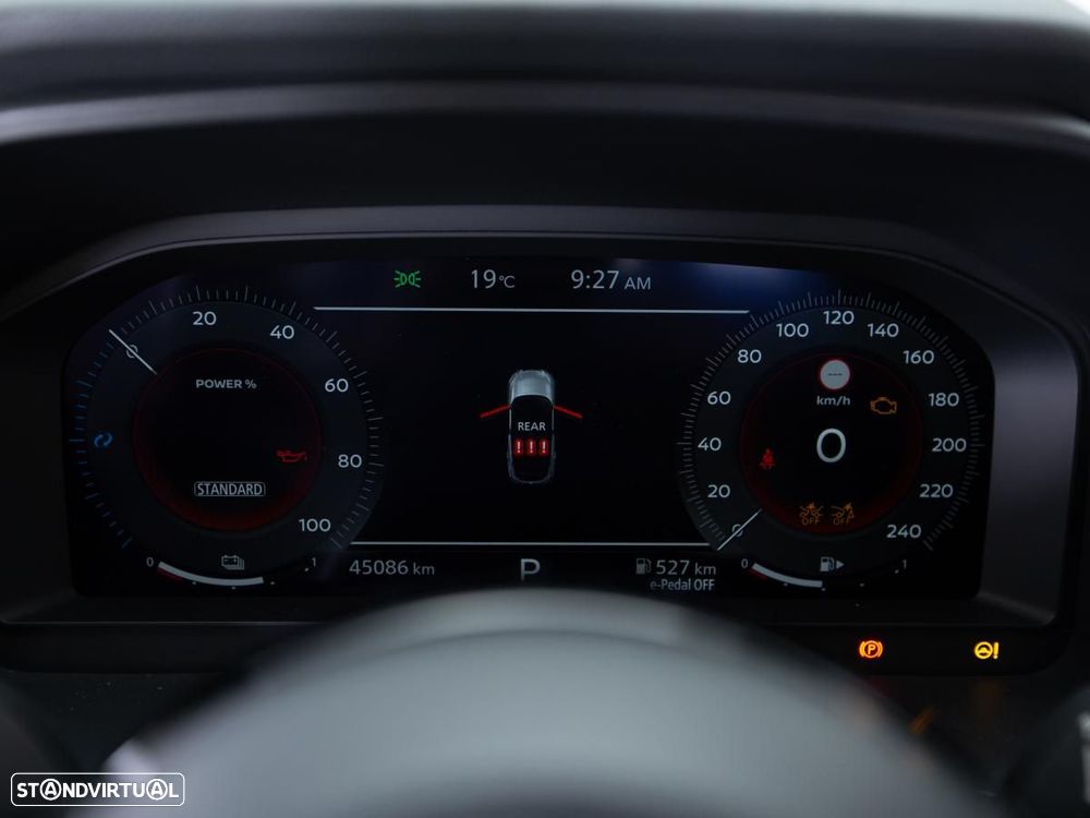 Nissan Qashqai - 25