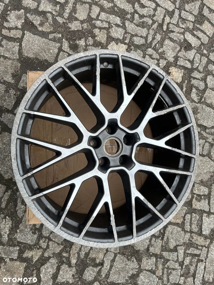 Felga Porsche Macan 5x112 9,5 x 21 ET 27 95B601025DL 1szt. - 1