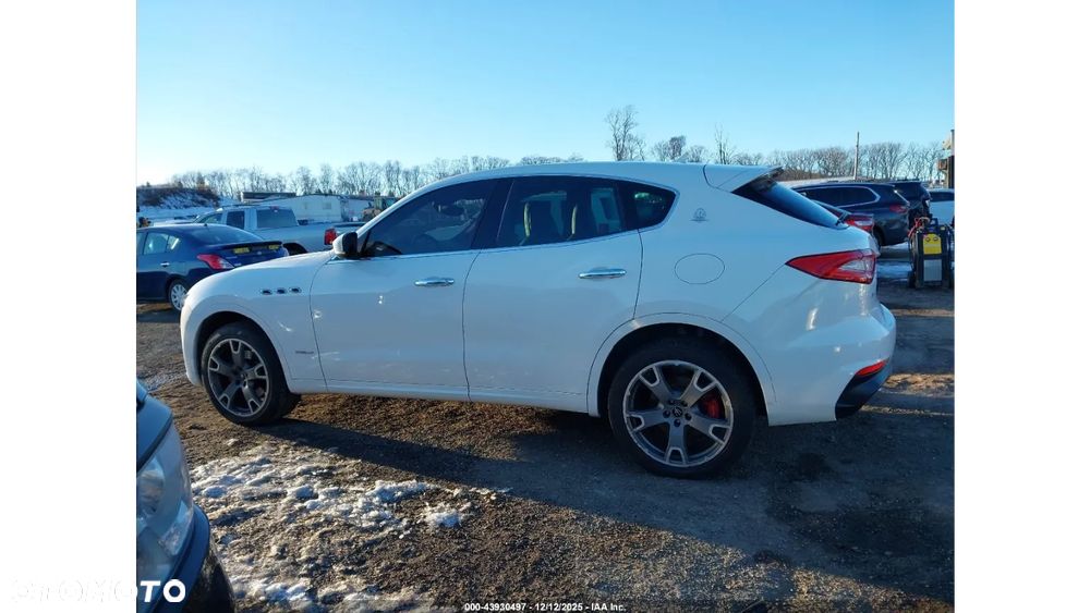 Maserati Levante - 5