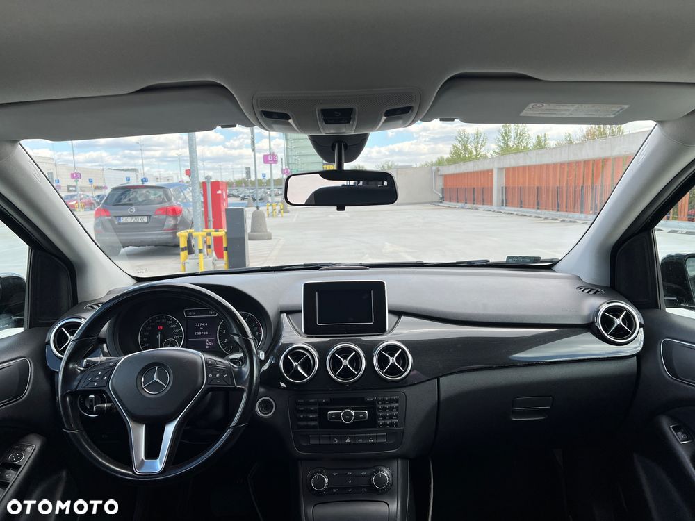 Mercedes-Benz Klasa B 200 (BlueEFFICIENCY) 7G-DCT - 12