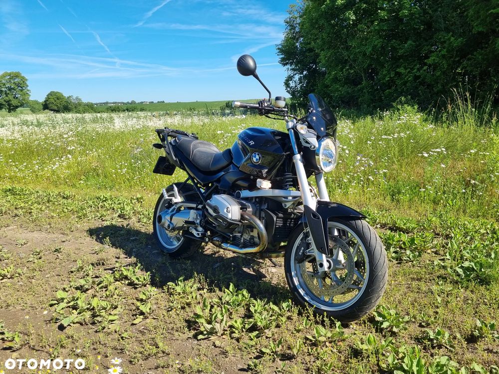 BMW R - 1