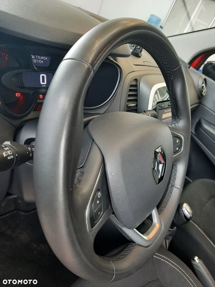 Renault Captur - 16