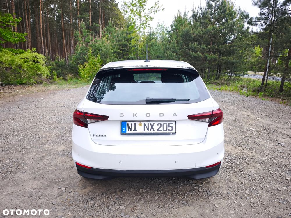 Skoda Fabia 1.0 Style - 4