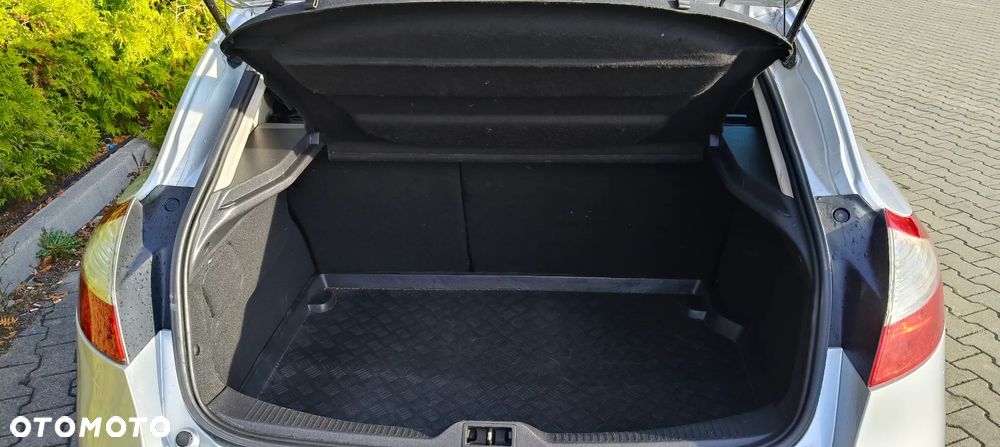 Renault Megane 1.5 dCi Privilege - 8