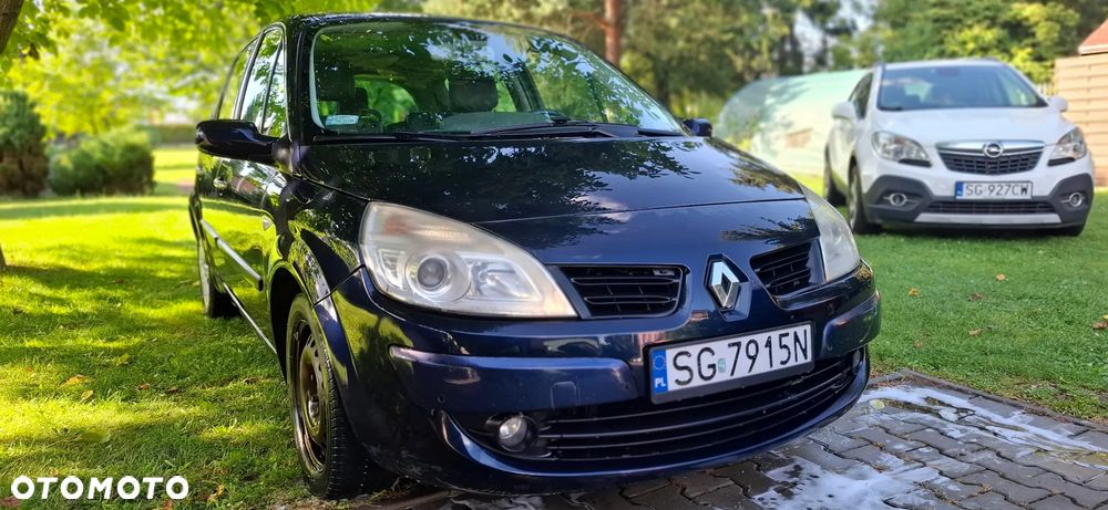 Renault Scenic 2.0 16V Emotion - 11