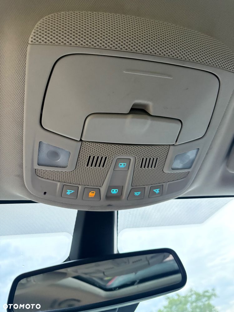 Ford S-Max - 23