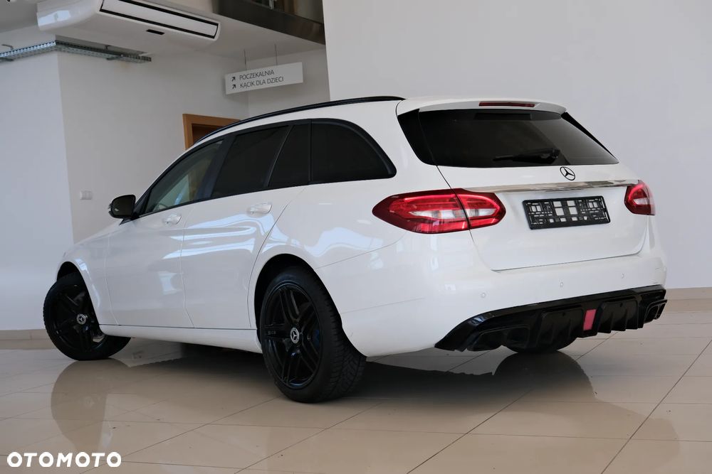 Mercedes-Benz Klasa C 180 (BlueTEC) d - 12