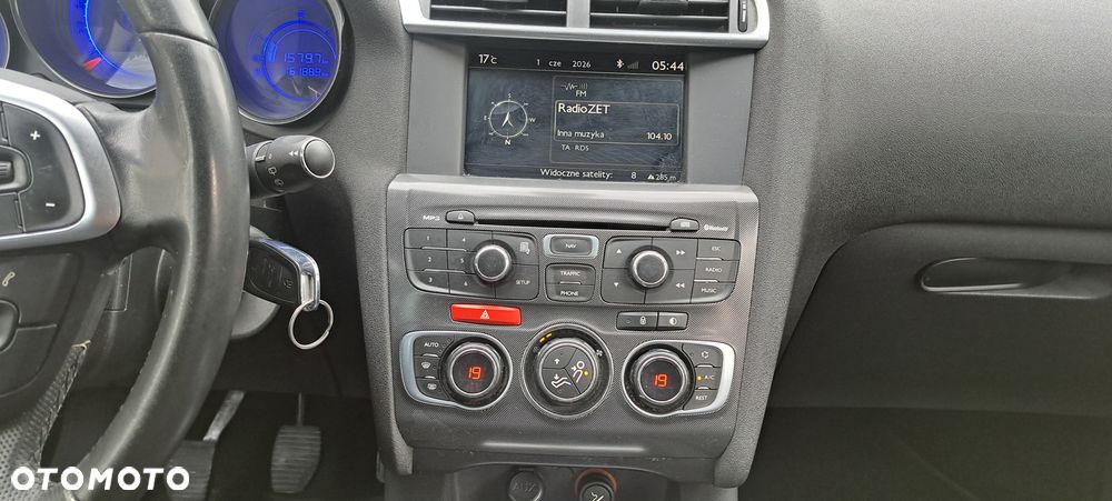 Citroën C4 VTi 120 Exclusive - 16