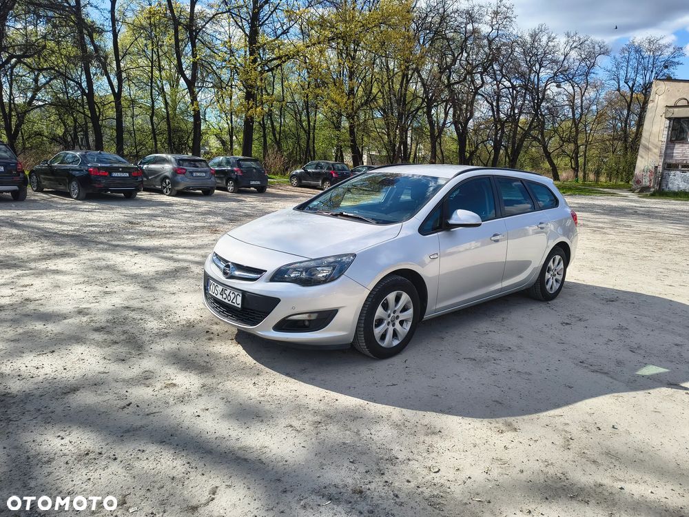 Opel Astra 1.4 Turbo Edition Sport - 1