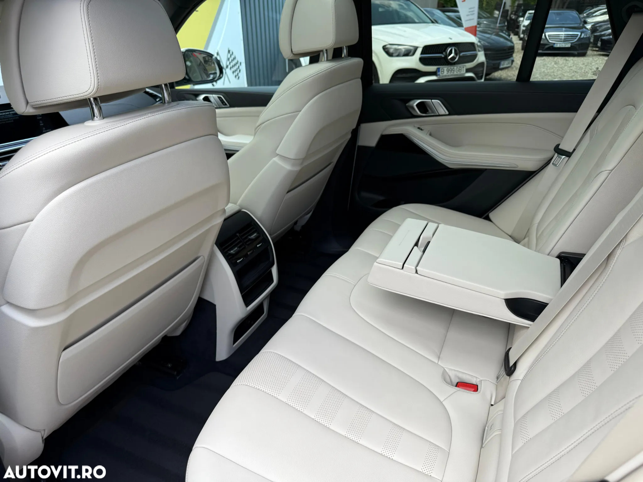 BMW X5 xDrive45e AT PHEV - 11