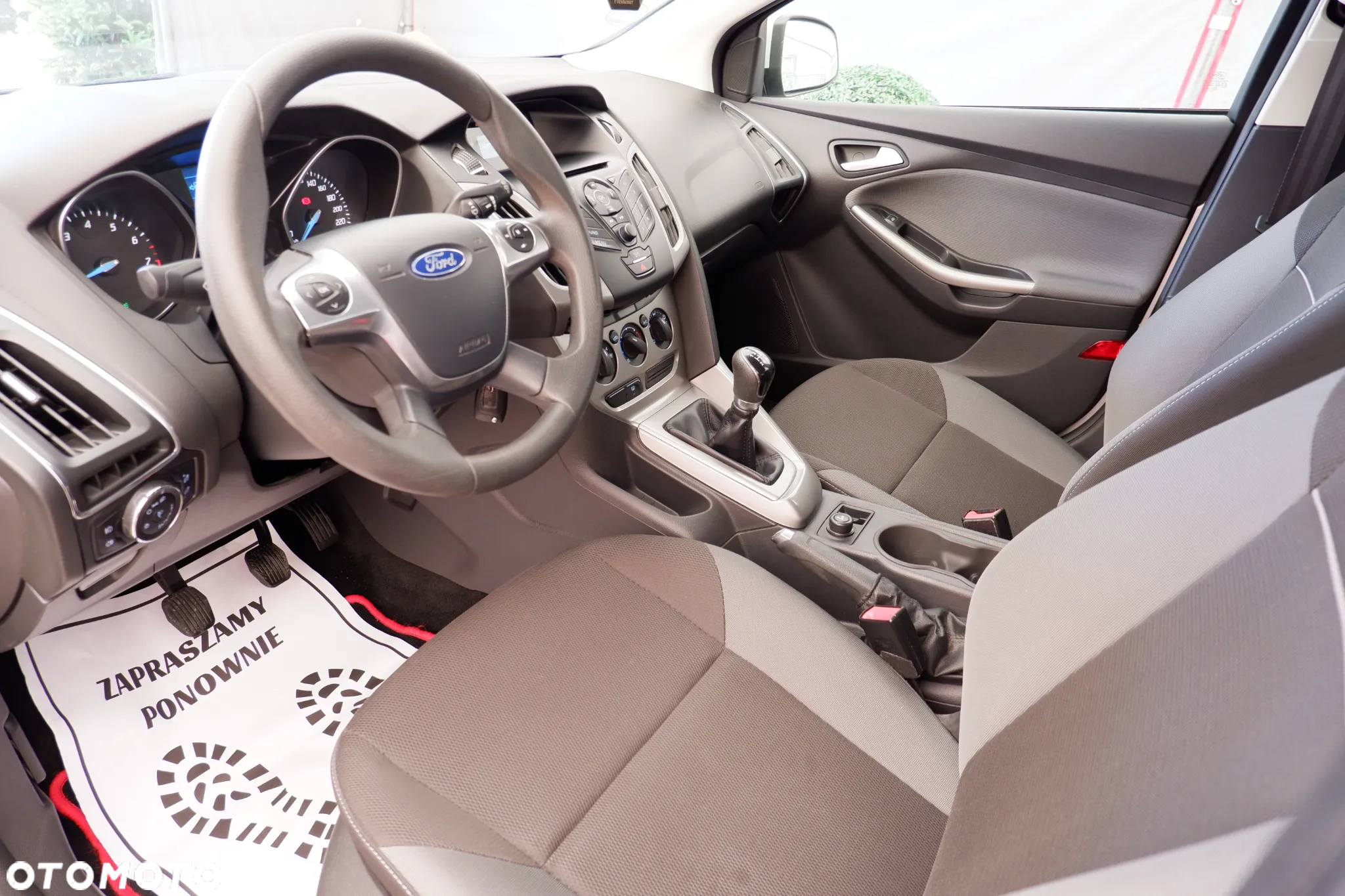 Ford Focus - 9